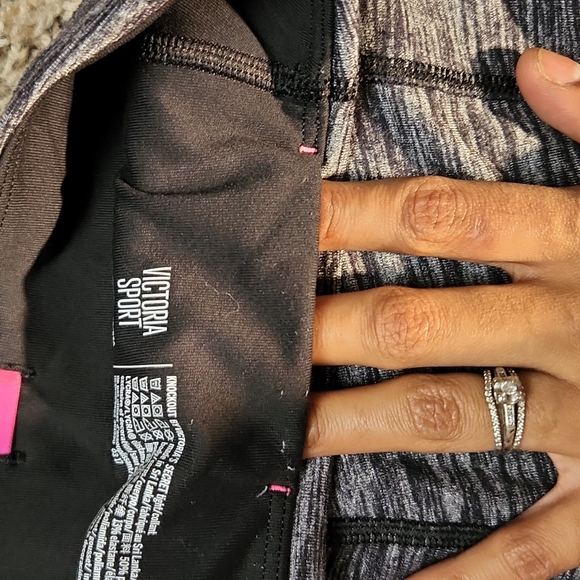 Victoria's Secret Knockout Leggings Tights - Picture 6 of 6